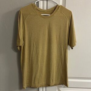 Lululemon MVT Tee
